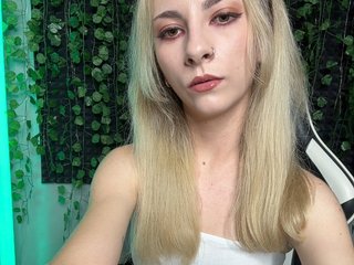 Eva_Kit Porn Show