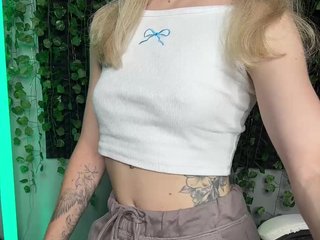 Eva_Kit Porn Show