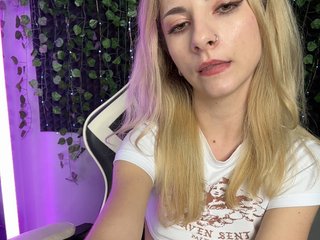 Eva_Kit Porn Show