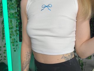 Eva_Kit Porn Show