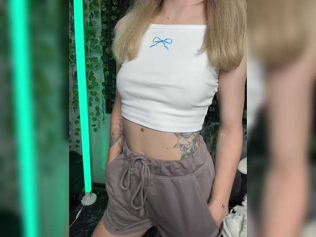 Korol-Eva live webcam show