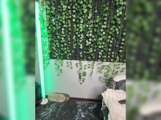 Korol-Eva live cam on BongaCams