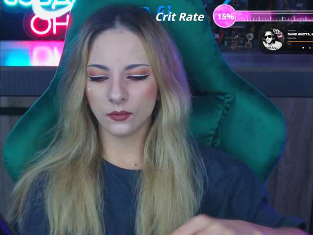 Korol-Eva, live now on BongaCams