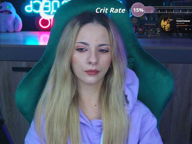Korol-Eva live cam on BongaCams