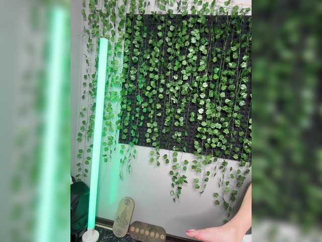 Korol-Eva live cam on BongaCams