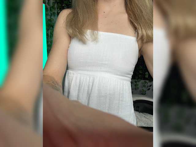 Korol-Eva live cam on BongaCams