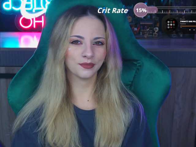 Korol-Eva, live now on BongaCams