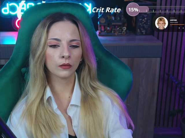 Korol-Eva live cam on BongaCams