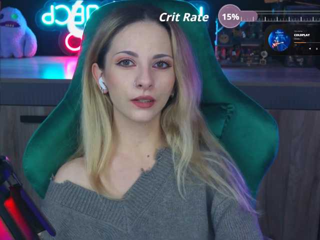 Korol-Eva, live now on BongaCams