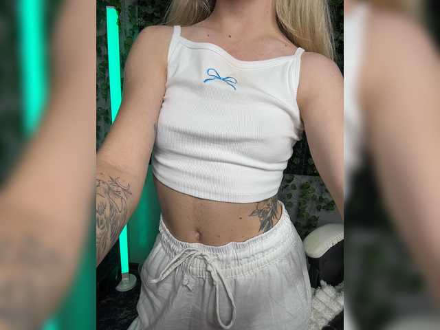 Live трансляция Eva_Kit - slutnetki.online