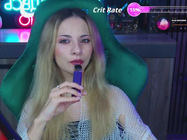 Korol-Eva, live now on BongaCams