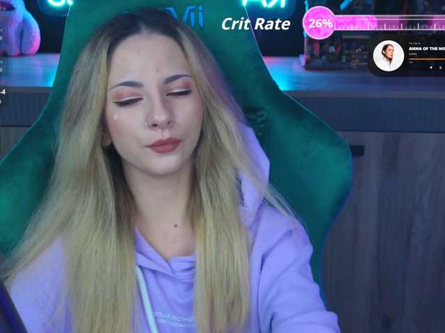 Korol-Eva, live now on BongaCams