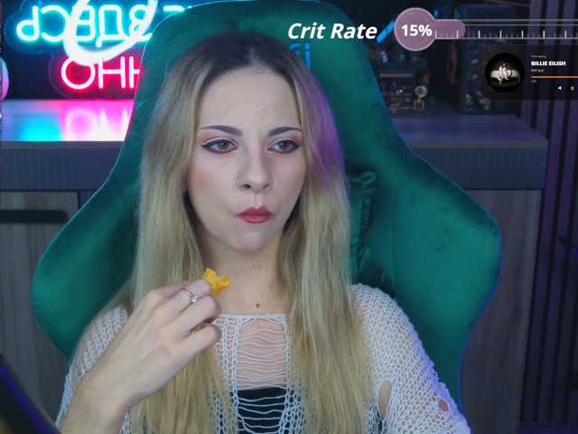 Korol-Eva, live now on BongaCams