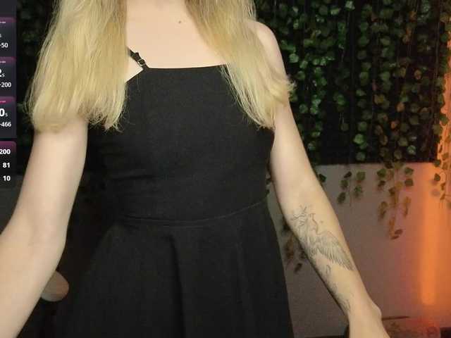 Korol-Eva live cam on BongaCams