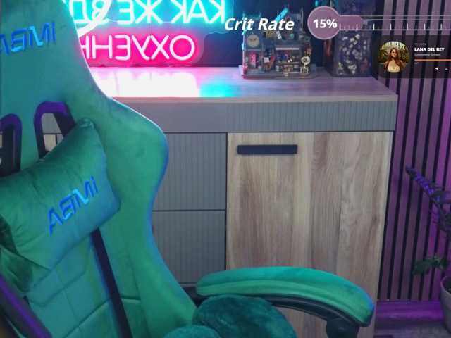 Korol-Eva live cam on BongaCams