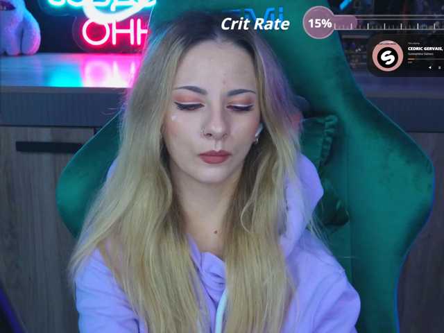 Korol-Eva, live now on BongaCams
