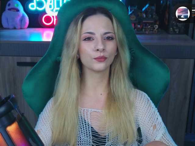 Korol-Eva live cam on BongaCams