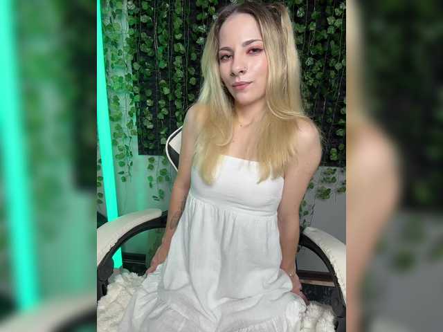Live трансляция Eva_Kit - slutnetki.online