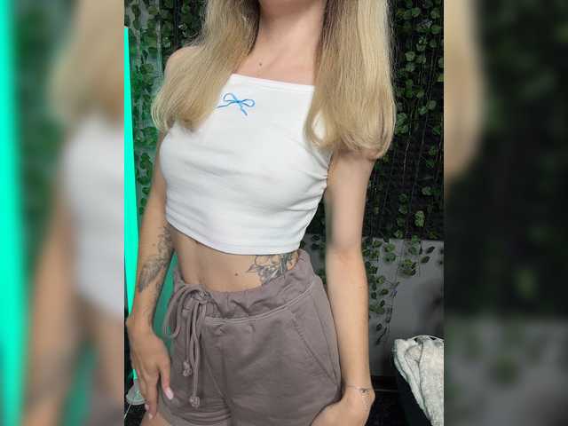 Korol-Eva live webcam show