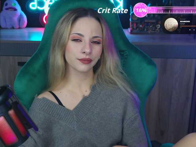 Korol-Eva, live now on BongaCams