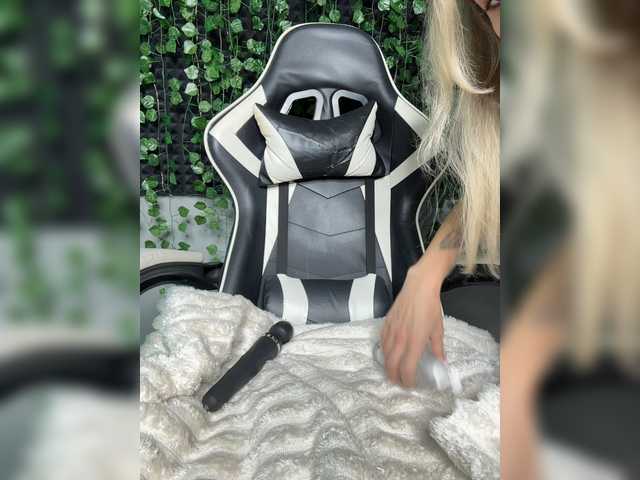 Live трансляция Eva_Kit - slutnetki.online
