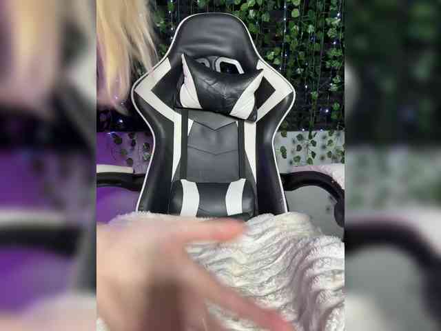 Eva_Kit webcam