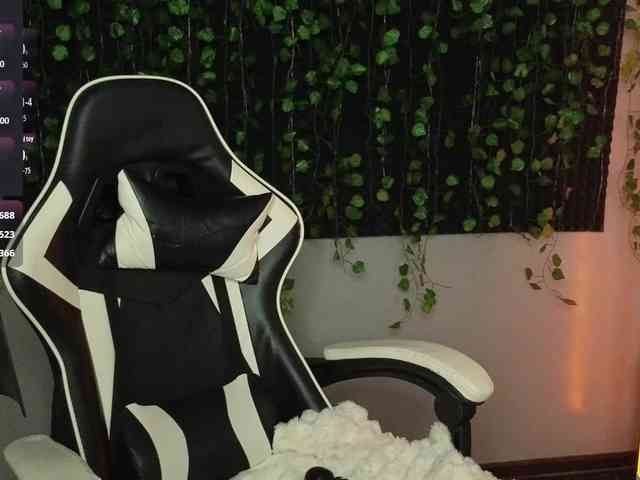 Eva_Kit webcam