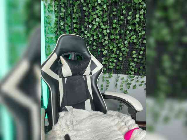 Eva_Kit webcam