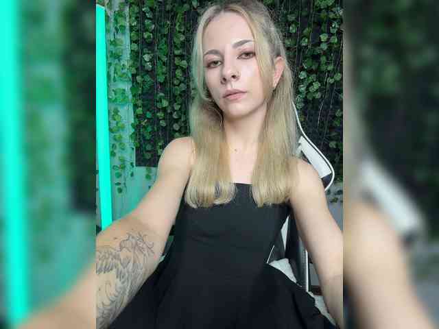 Eva_Kit webcam