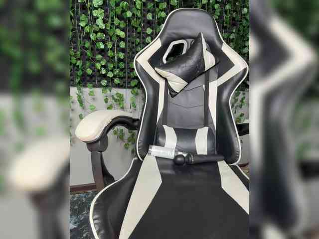 Korol-Eva Sex Cam Show