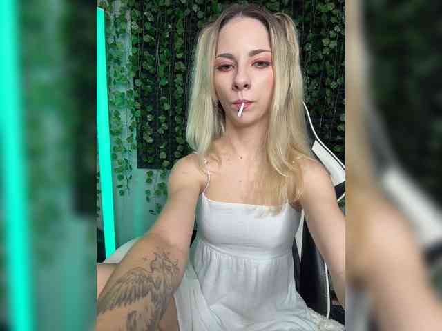 Korol-Eva Sex Cam Show