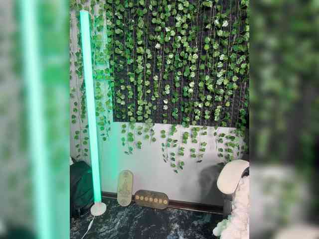 Korol-Eva Sex Cam Show