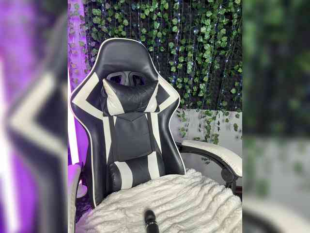 Eva_Kit webcam
