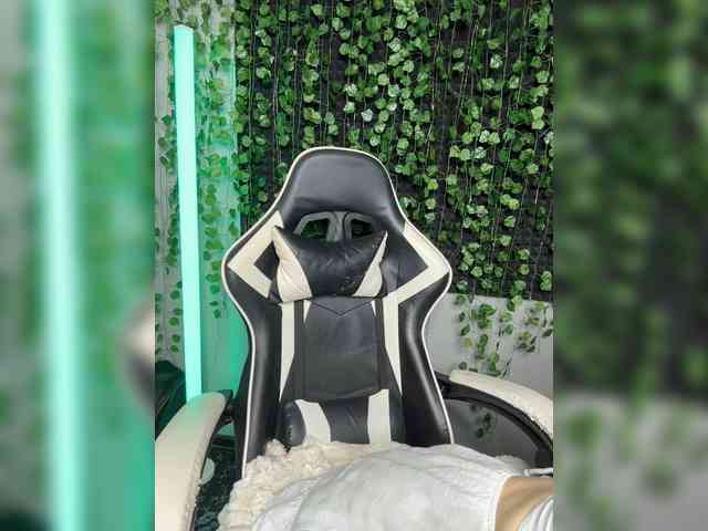 Eva_Kit webcam
