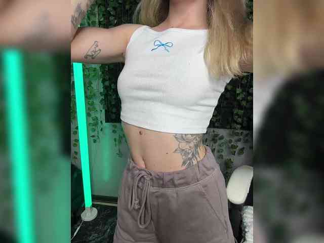 Eva_Kit webcam