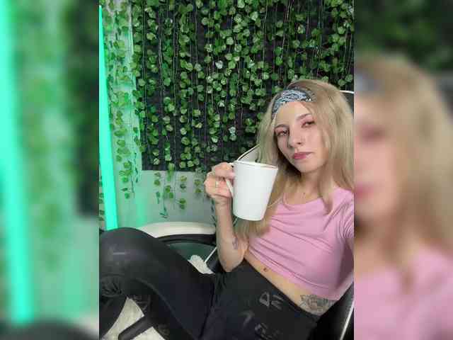 Korol-Eva Sex Cam Show