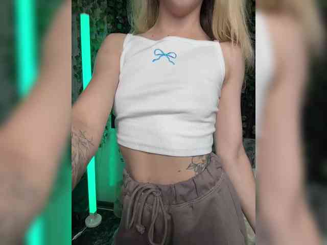 Korol-Eva Sex Cam Show