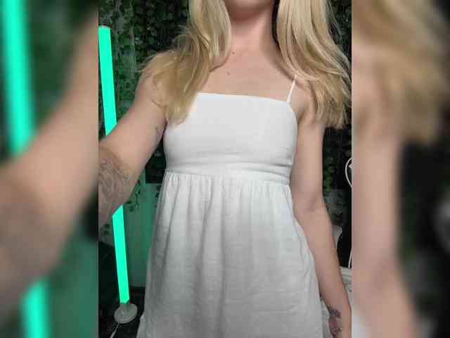 Korol-Eva Sex Cam Show