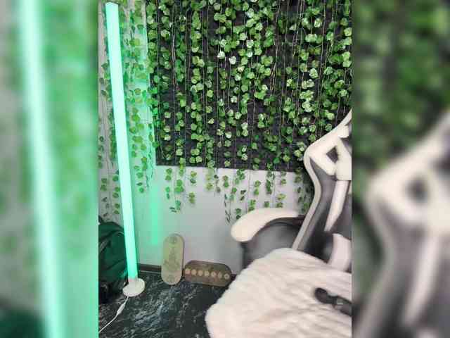 Korol-Eva Sex Cam Show