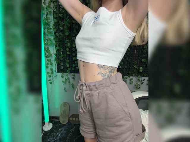 Eva_Kit webcam