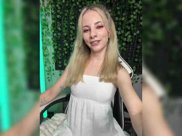 Eva_Kit webcam