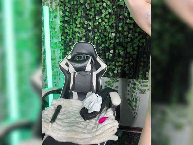 Korol-Eva Sex Cam Show