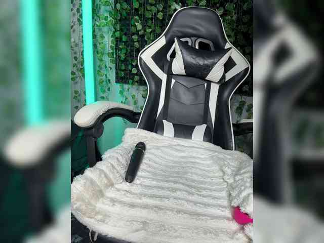Eva_Kit webcam