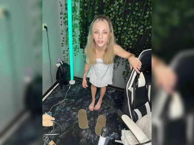 Eva_Kit webcam