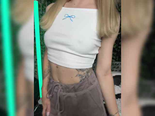 Eva_Kit webcam