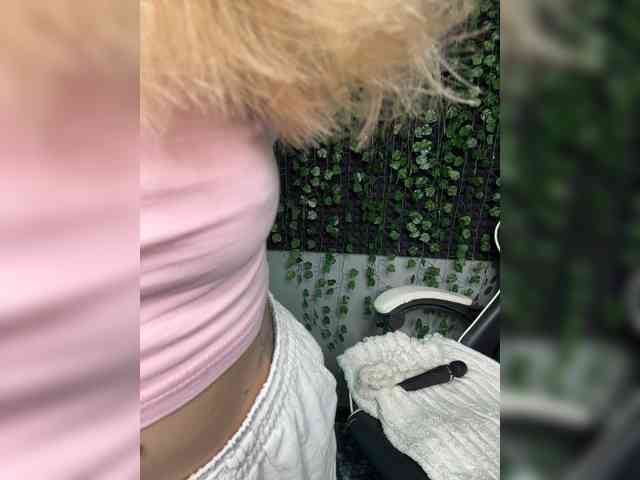 Korol-Eva Sex Cam Show