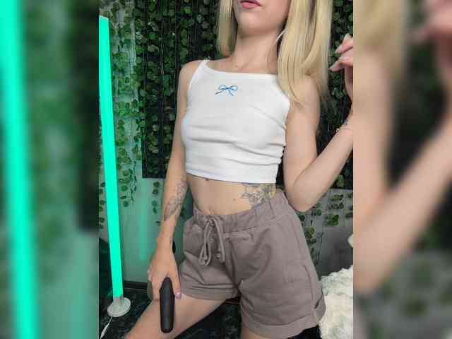 Korol-Eva Sex Cam Show