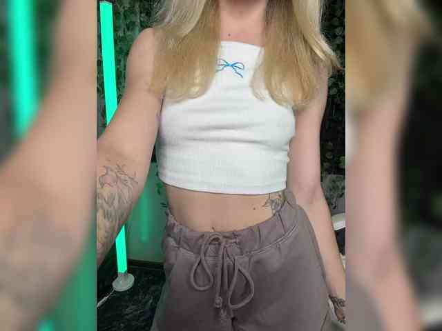 Korol-Eva Sex Cam Show