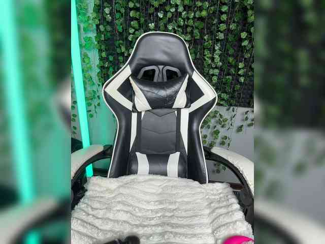 Eva_Kit webcam