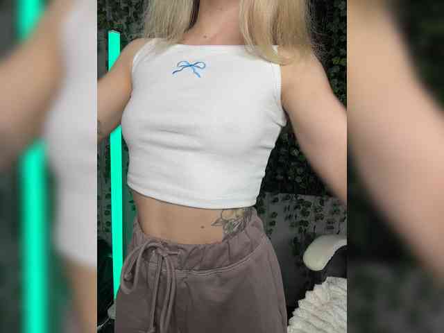Korol-Eva Live Webcam on BongaCams